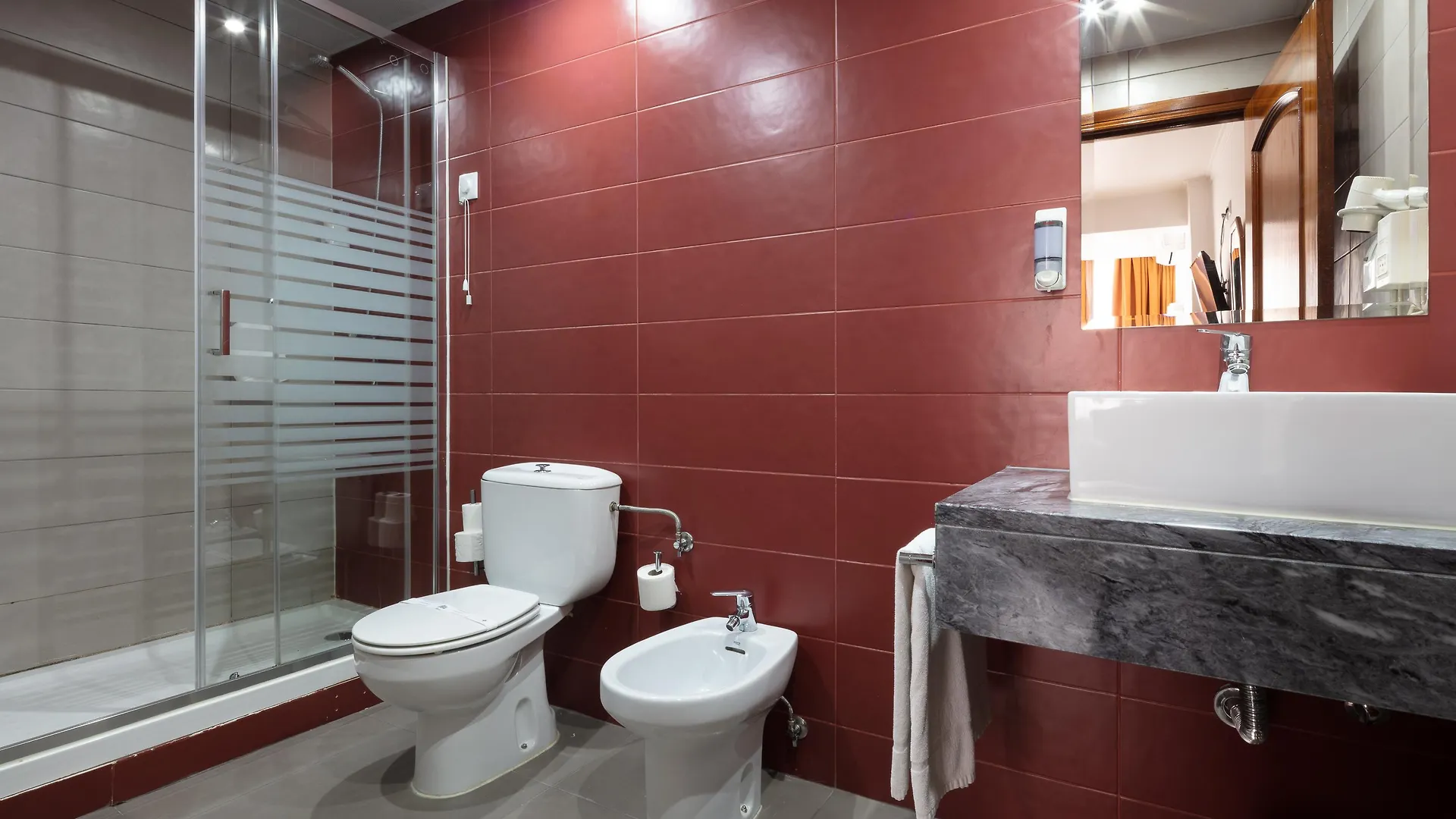 Hotel Anjos Lisbon