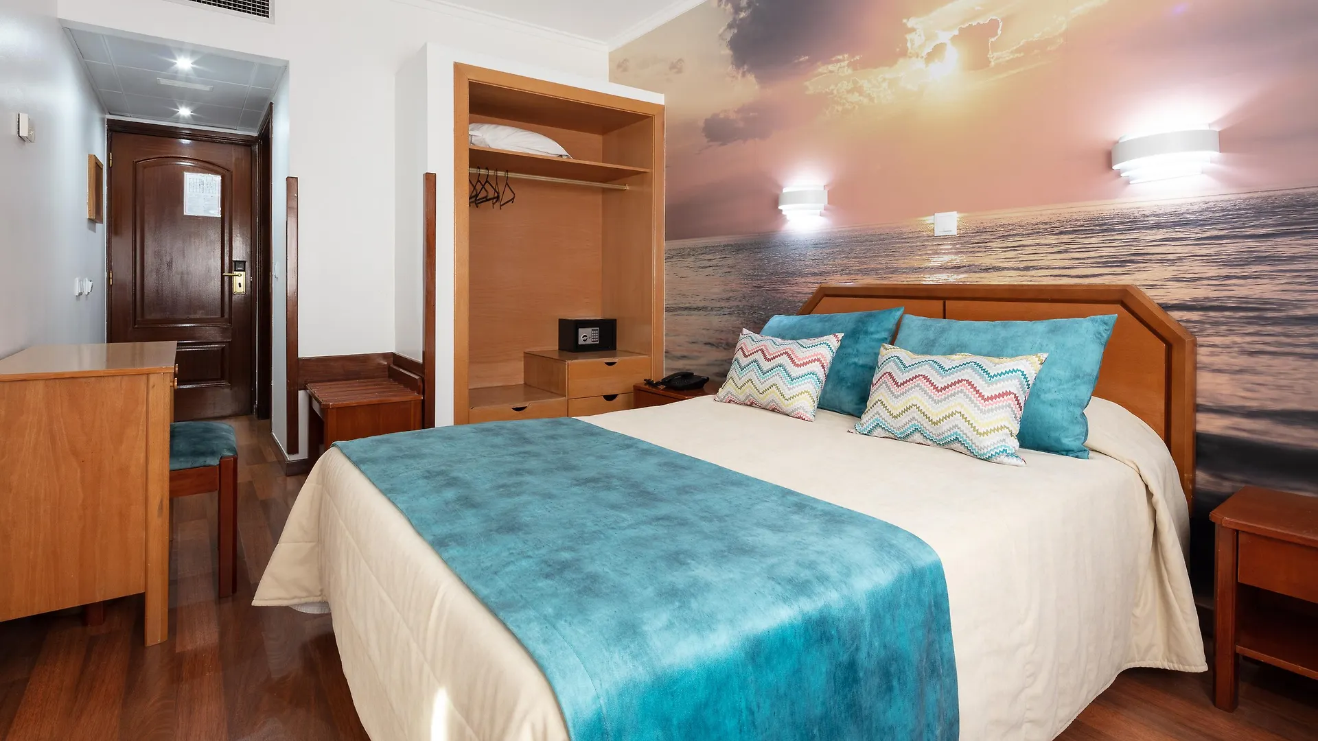 Hotel Anjos Lisbon
