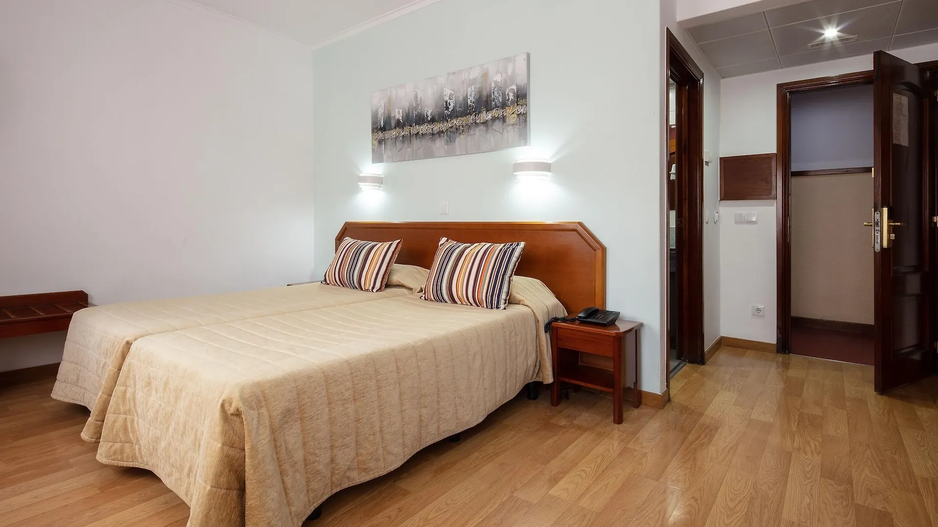 Hotel Anjos Lisbon